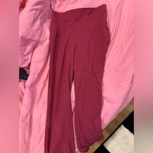 Wild Fable Maroon/Red yogas